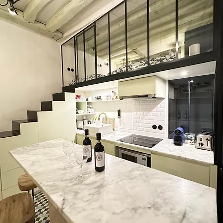 아파트 Cosy Flat In Marais