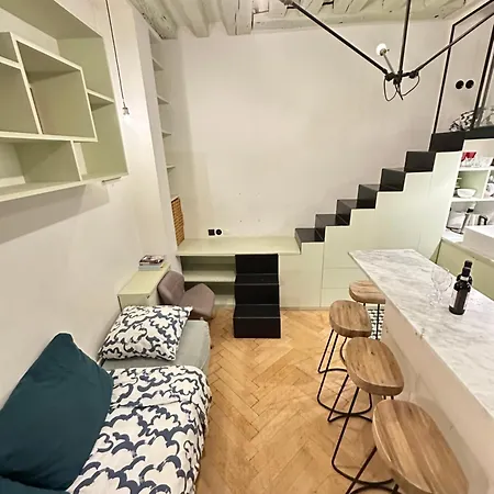 Cosy Flat In Marais 아파트