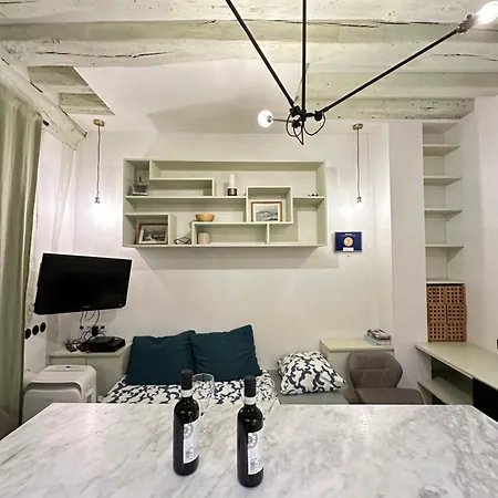 Cosy Flat In Marais 아파트 파리